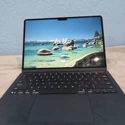 Macbook Air m4 midnight 256gb 16gb ram