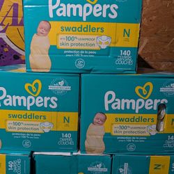 Diapers / Newborn 
