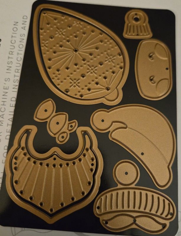 Christmas Santa Face And Ornament Die