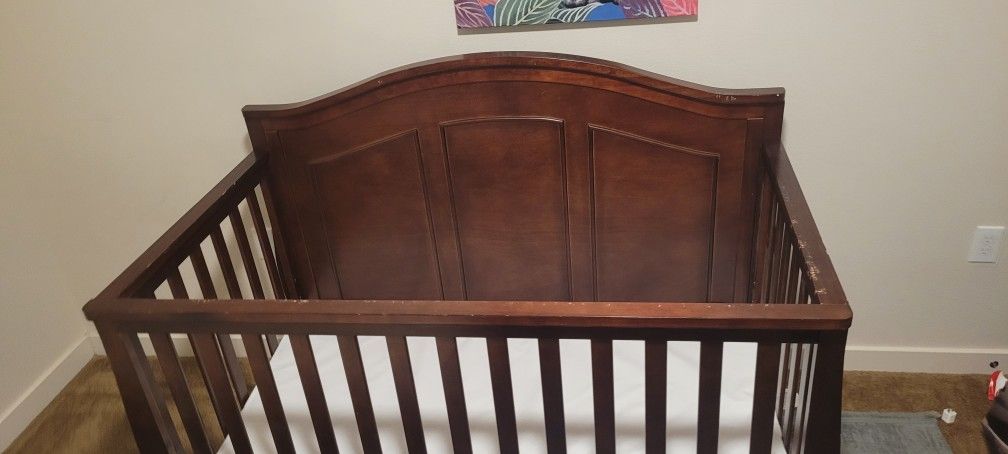 Baby Crib and Mattress(only for Pick Up)