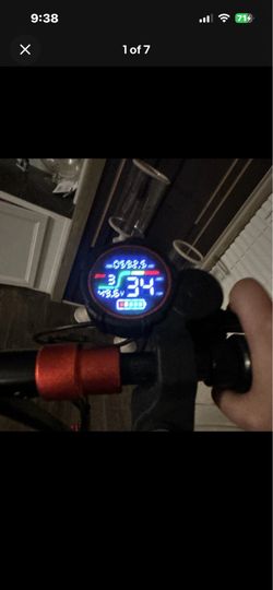 FREEBOY Seated scooter  Folding w/ Display, Black/Red 34mph tops speed