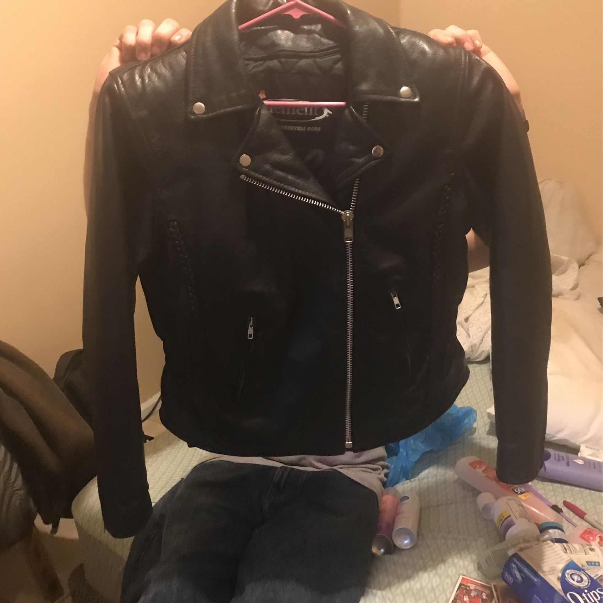 Xelement Advanced Motorcycle Gear Leather Jacket Size: L