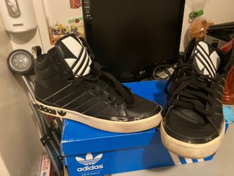 Adidas shoe size 10 1/2