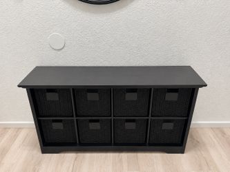 Cube shelf with storage