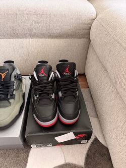Bred 4s size 10