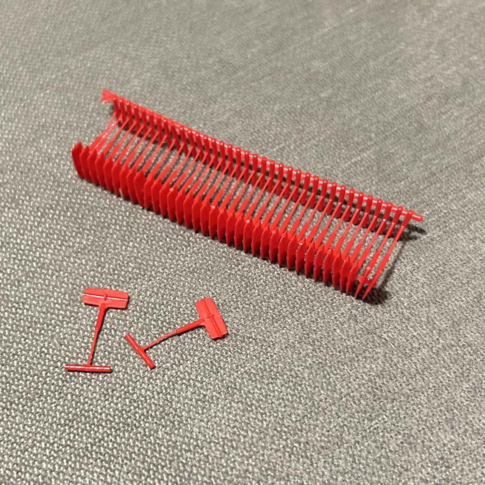 38 1/2 Inch Red Tag Barbs for Ty Beanie Babies Hang Tags