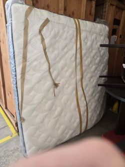 FREE DINING SET & KING MATT