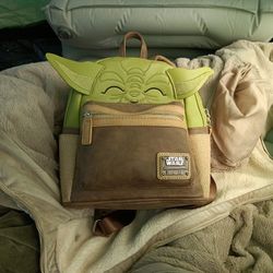 Disneyland Parks Starwars Loungefly Yoda Mini Backpack