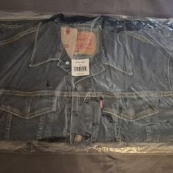 Levi Jacket 