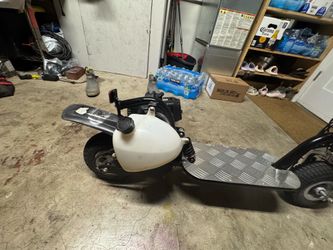 Gas scooter
