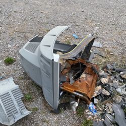 Broken Tv 