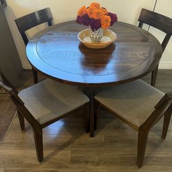 Wooden Kitchen Table And Chairs