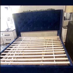 King Bed  Frame  $400