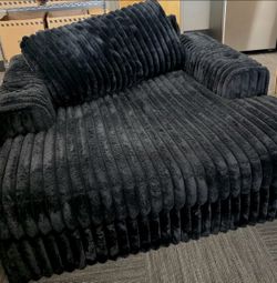 Signature by Ashley Midnight Oversized Chaise