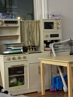 Kids Play Kitchen