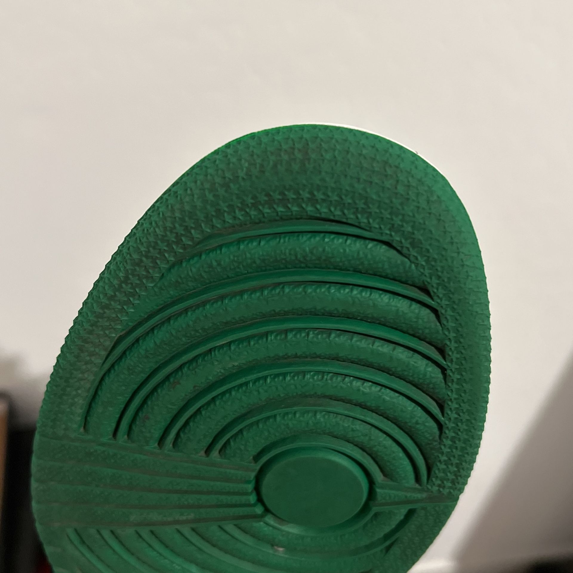 jordan 1s pine green