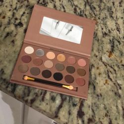 makeup Eyeshadow Pallet