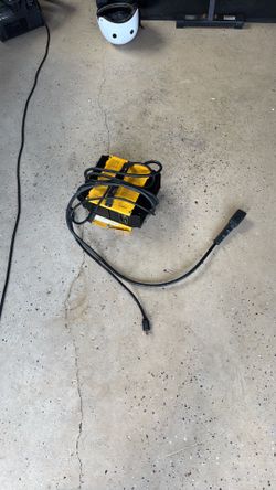 Golf cart  battery charger