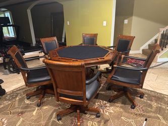 Deluxe poker table and SIX chairs