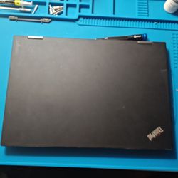 Thinkpad X1 Yoga i7-7500U, 8GB, 500GB