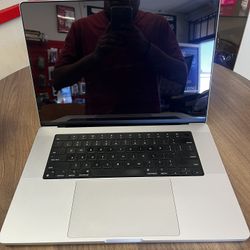 Apple MacBook Pro 2021 A2485 16in M1 Pro 10 CPU 16 GPU 16GB RAM 512GB SSD Good