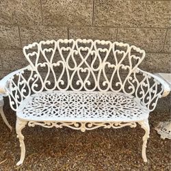 Vintage Antique Vintage Collectable Cast Metal Heart Back Garden Bench