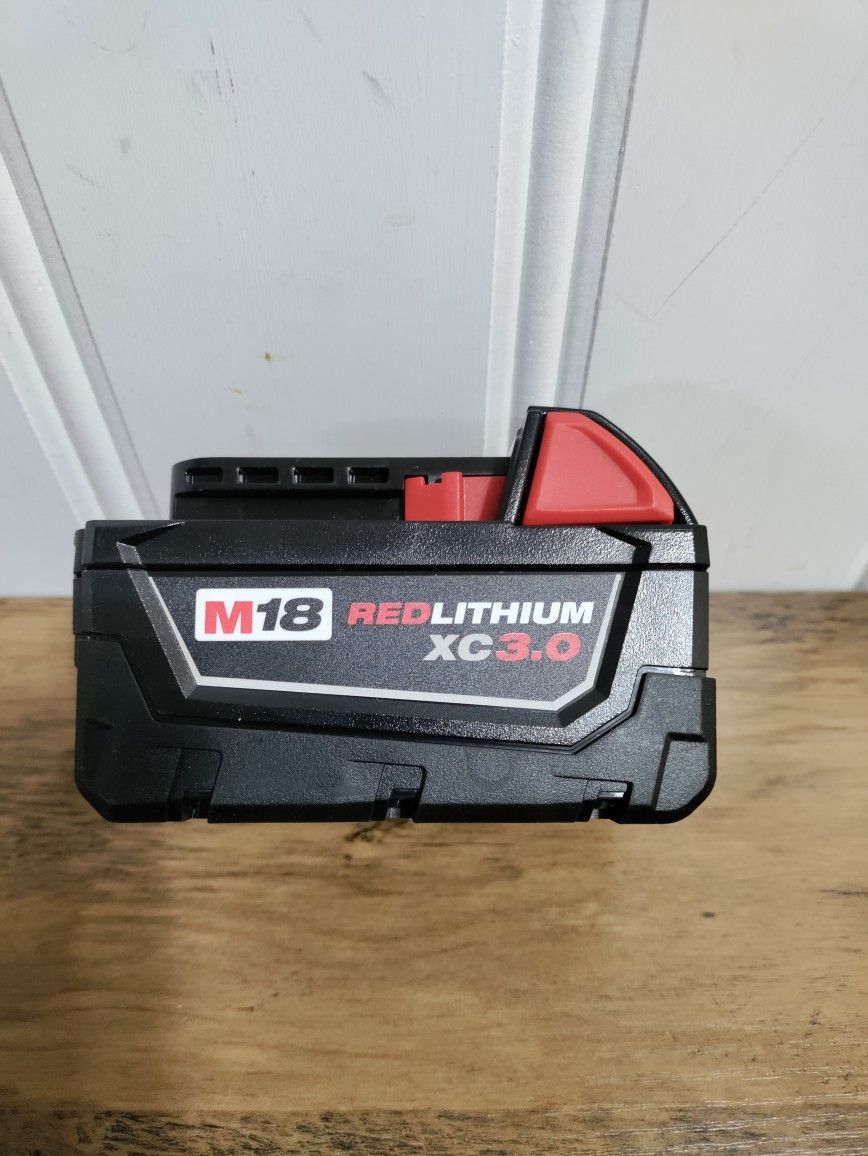 M18 Milwaukee Lithium-Ion XC Extended Capacity Battery Pack 3.0Ah
