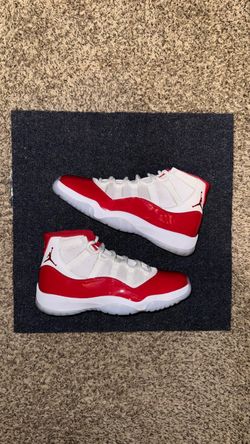 Jordan 11 Cherry 2022 Size 10