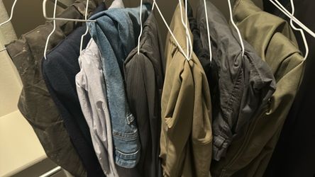 Mens Pants (40W by 32L)