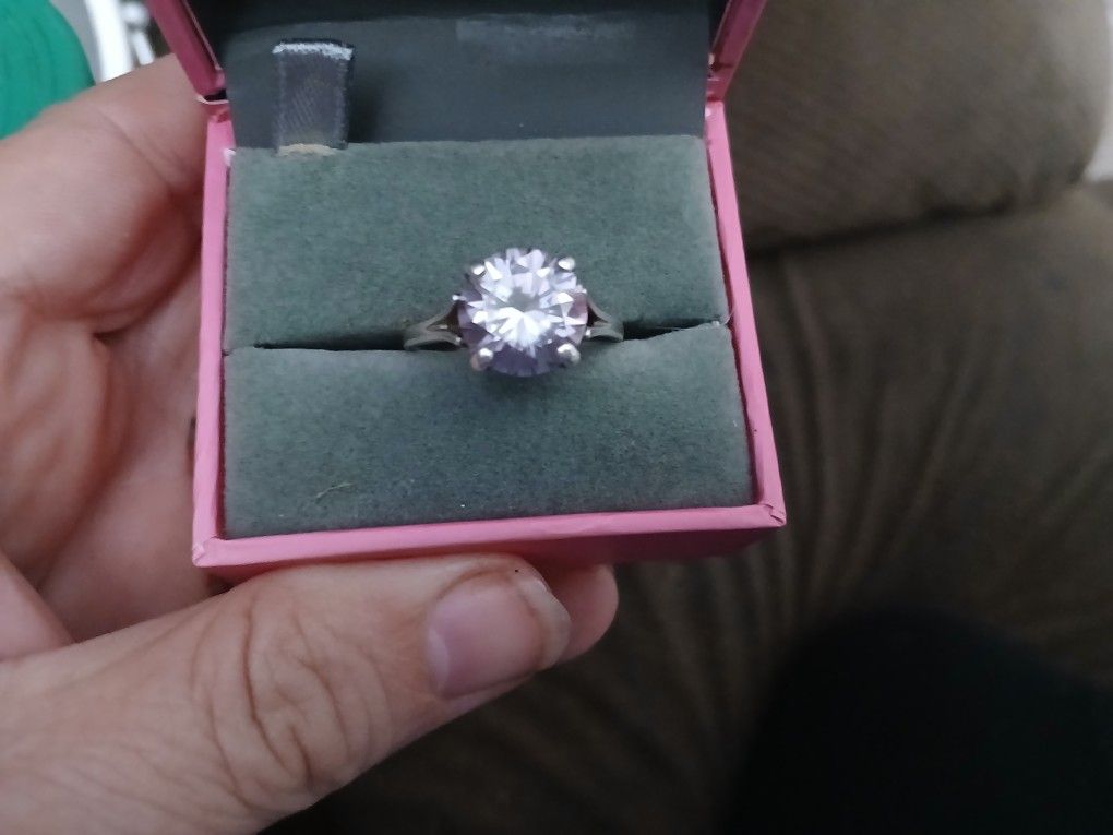 Sterling silver Diamond Moistenite  3kt Sizes 10