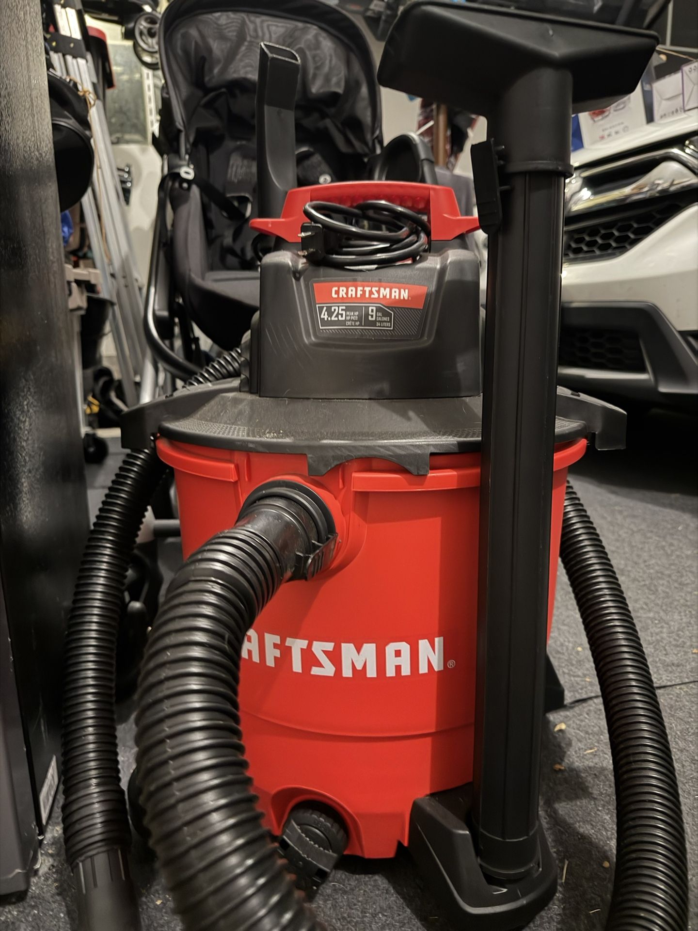 Craftsman 9Gallon shop Vacuum Wet dry
