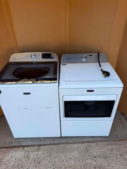 Maytag washer and electric220v dryer