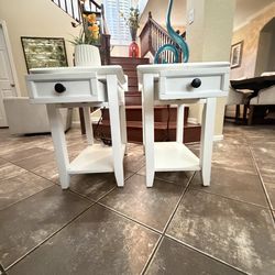 Beautiful set of two white end tables with power outlets in excellent condition
