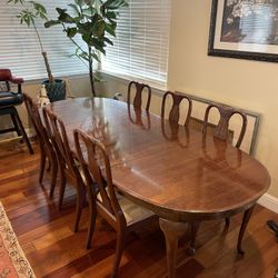 Dining table set - Cherrywood