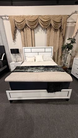 4 PC QUEEN BEDROOM SET