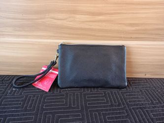 Saffiano leather phone charging wristlet/clutch,