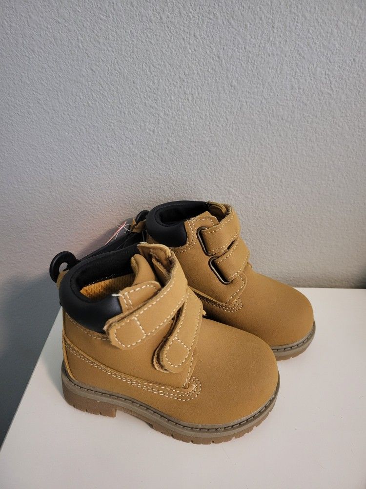 Baby Shoes Size 4 New