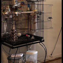 57’ Yeheetec Rolling Used Bird Cage