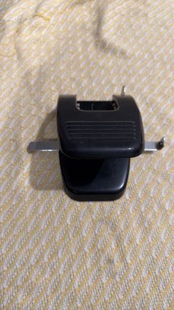 Paper punch