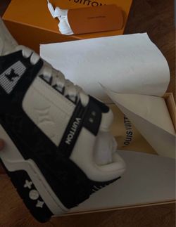 LV shoes