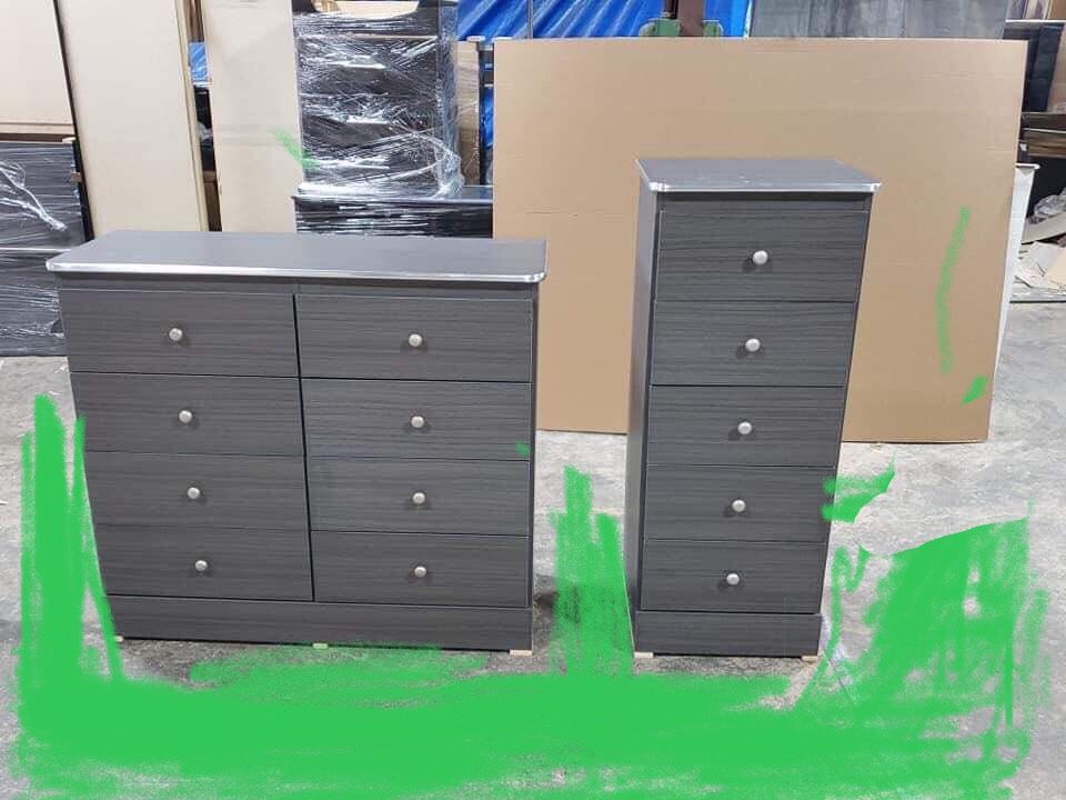 Dresser W8 Drawers
