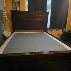 Full Size Bed $75