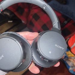 Sony Headphones 30$