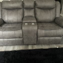 2 Set Recliner Couch Set