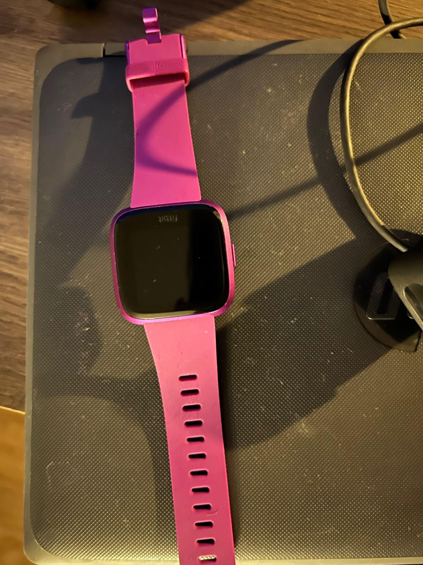 Magenta  Fitbit Like New