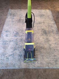 Brissell Carpet Cleaner