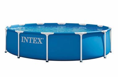 12x30 Pool intex brand