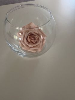 Set of 8 round bubble glass flower vases