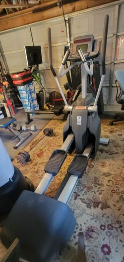 GIFT PRICE: Star Trac Natural Runner Plus - Legendary Commercial Grade