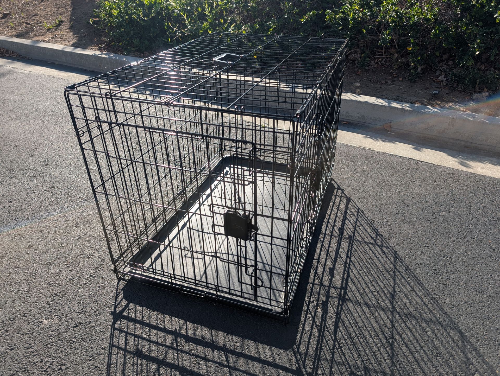 Medium-Large, Double Door Dog Crate